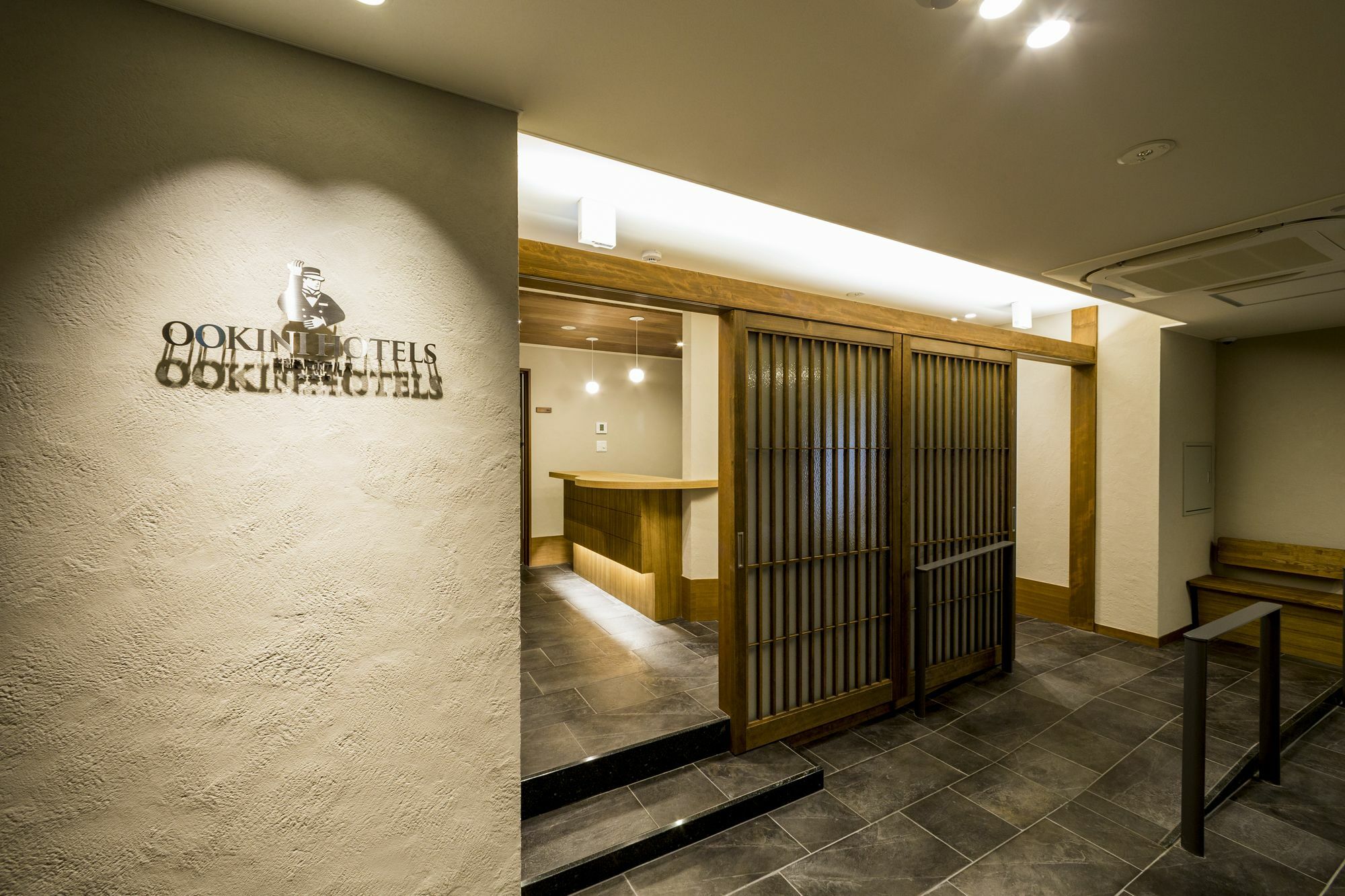 Ookini Hotels Yotsubashi Horie Apartment 오사카 외부 사진